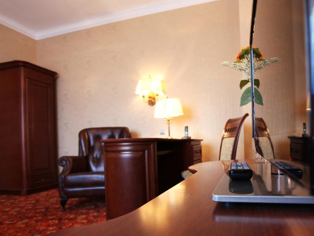 Hotel Płock Zimmer foto